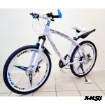 Велосипед на литых дисках стиль Мерседес белый